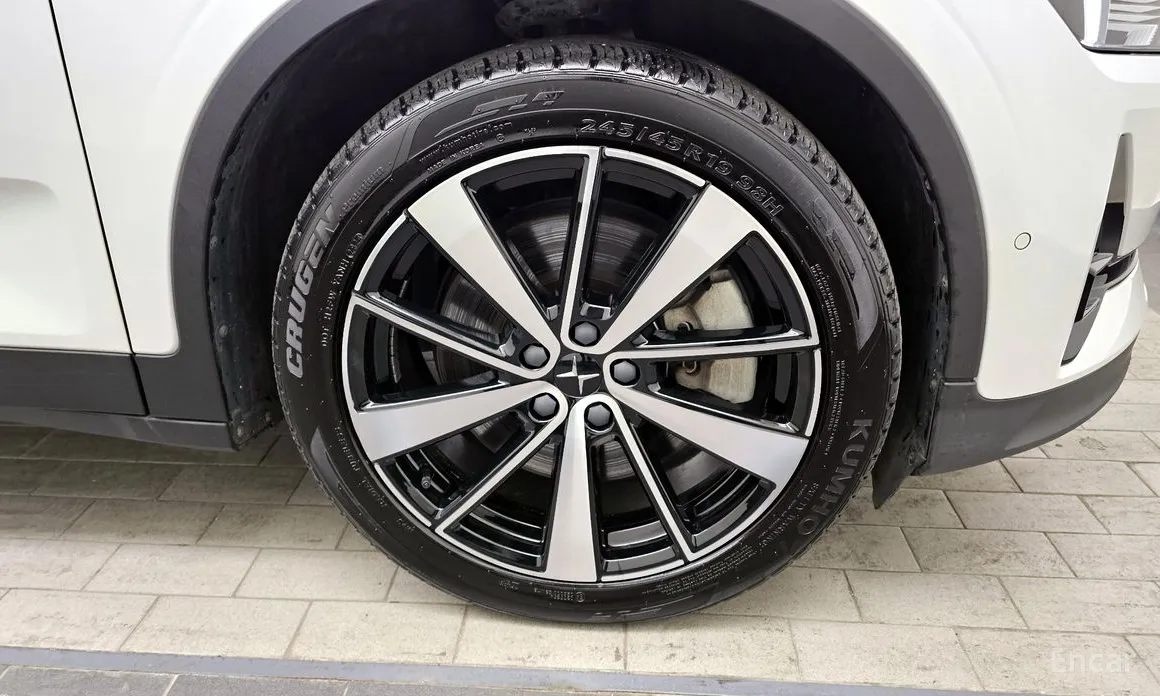 Фото 5 - Polestar 2