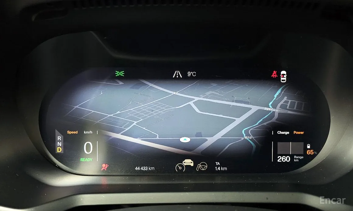 Фото 8 - Polestar 2