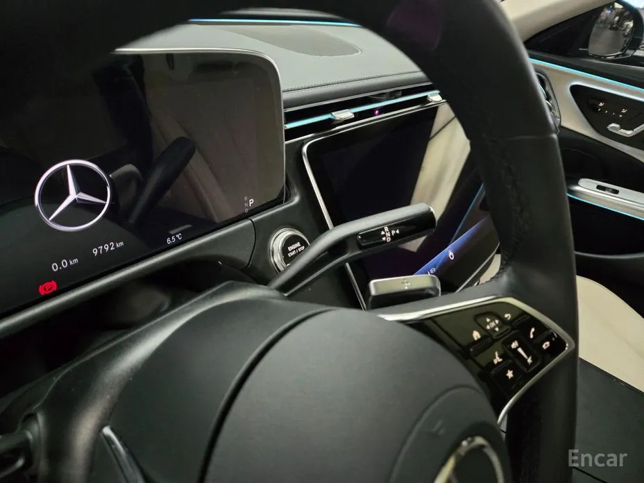 Фото 13 - Mercedes-Benz E-Class