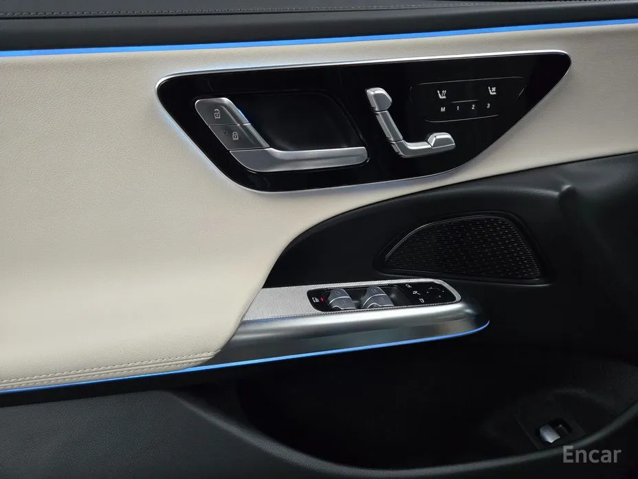 Фото 6 - Mercedes-Benz E-Class