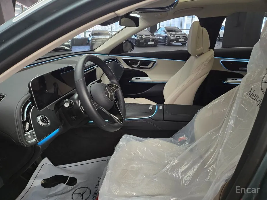 Фото 7 - Mercedes-Benz E-Class