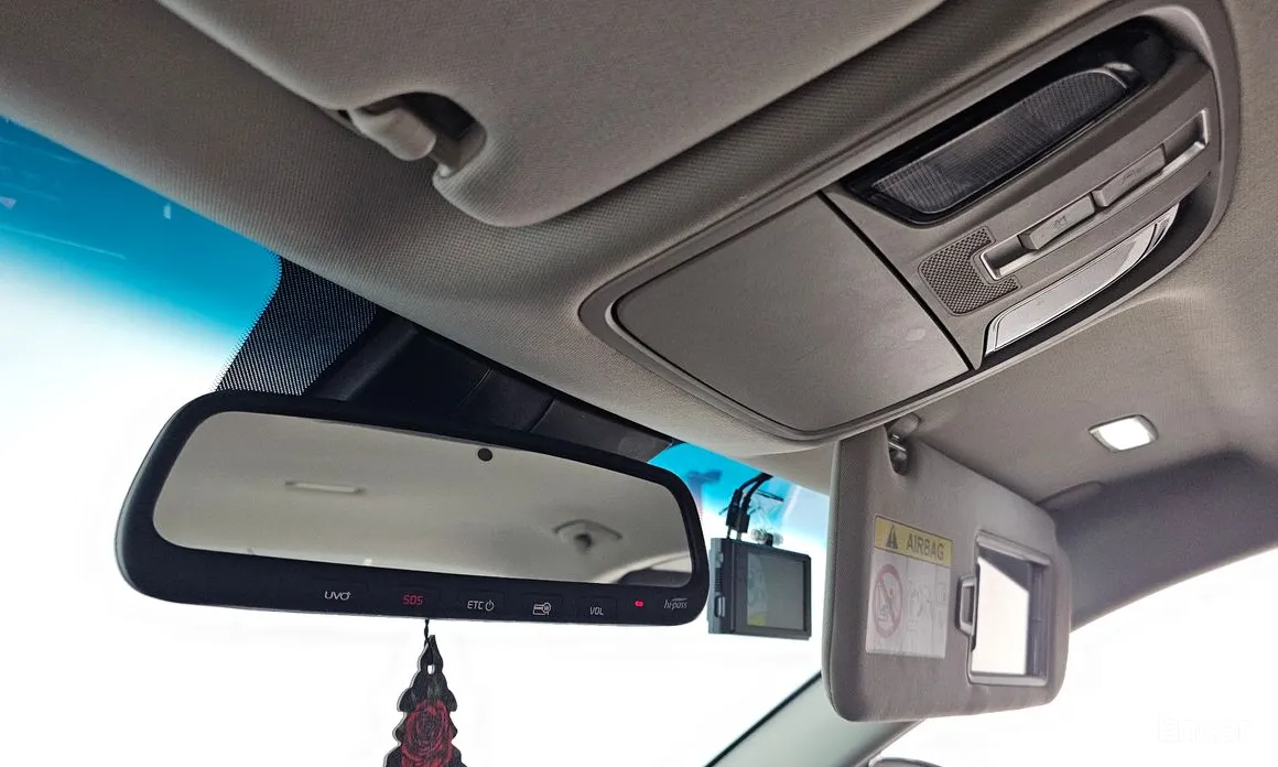 Фото 18 - Kia K7