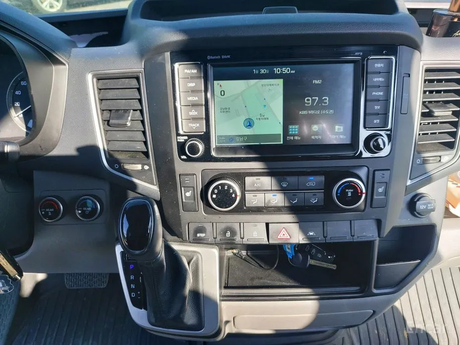 Фото 13 - Hyundai Solati