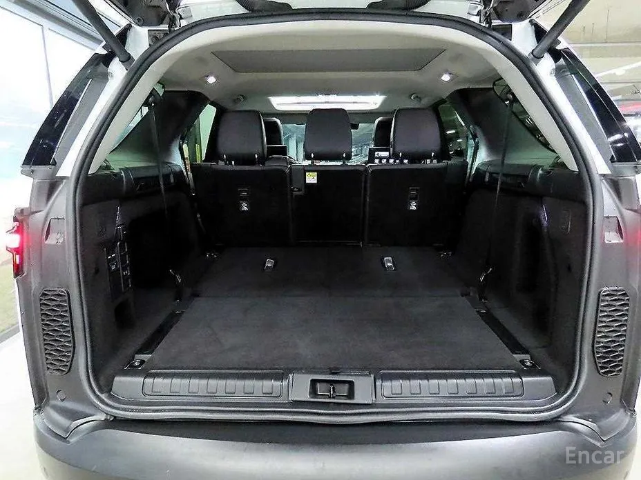 Фото 16 - Land Rover Discovery