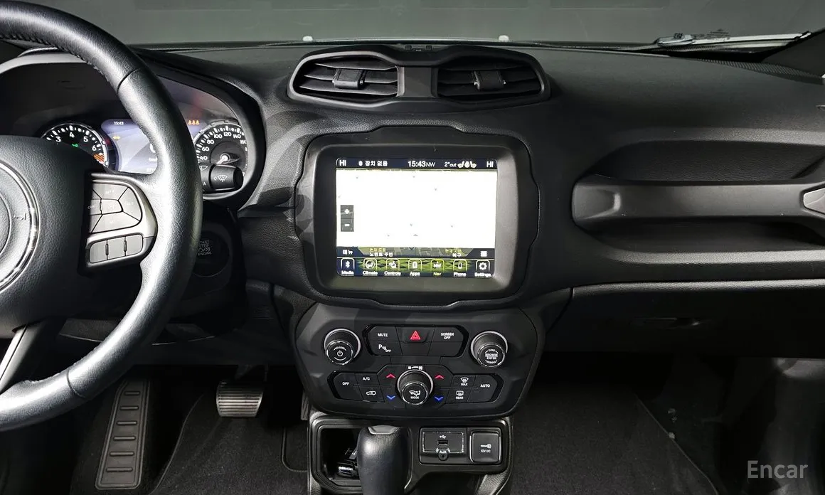 Фото 15 - Jeep Renegade