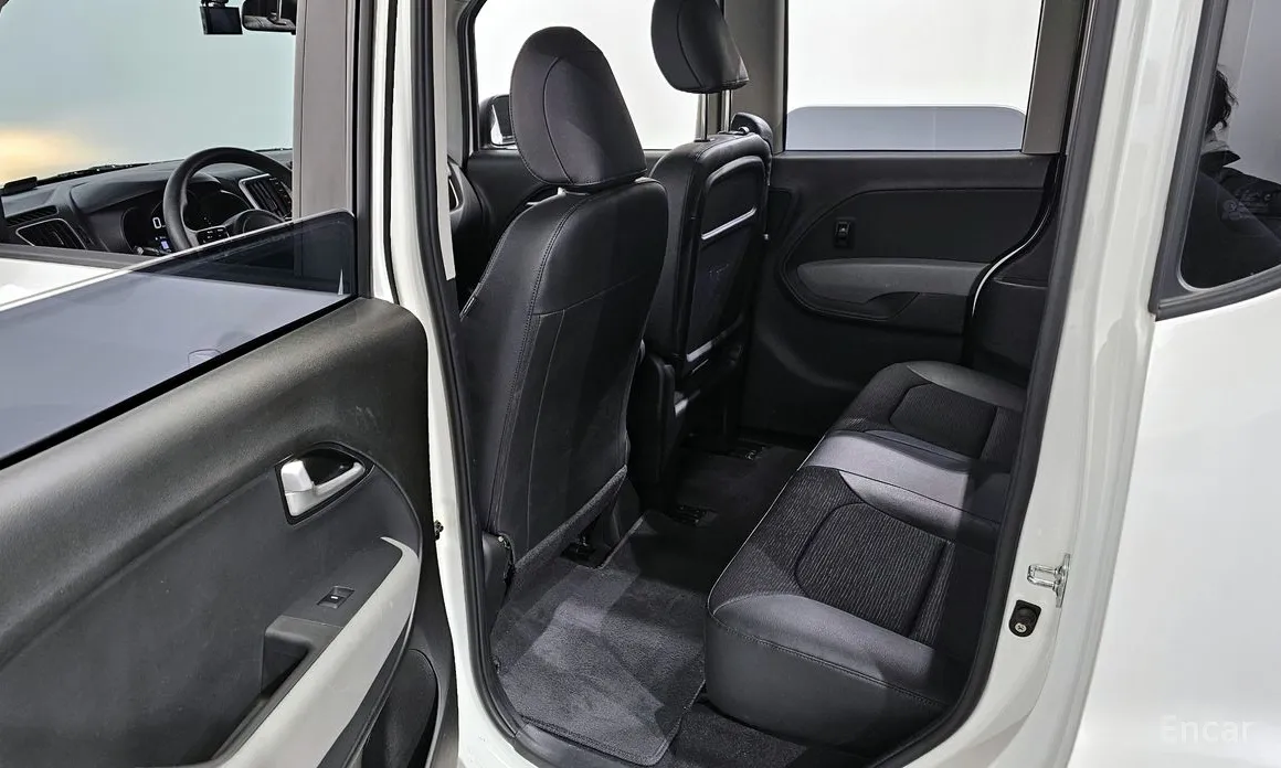 Фото 11 - Kia Ray