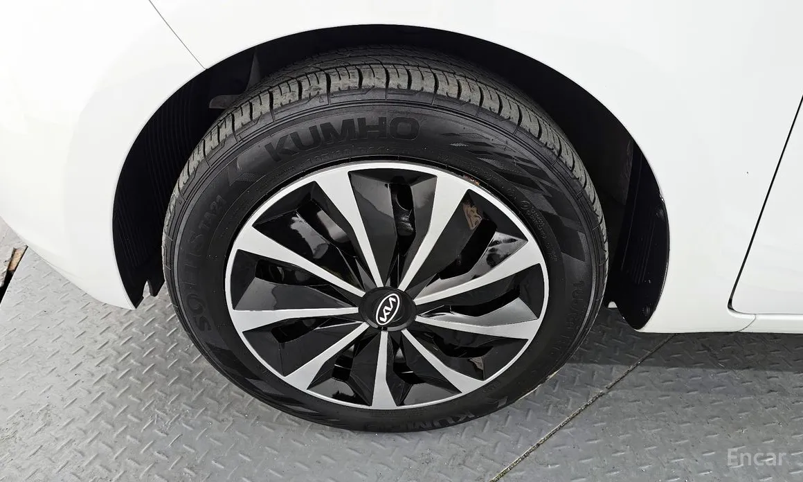 Фото 5 - Kia Ray