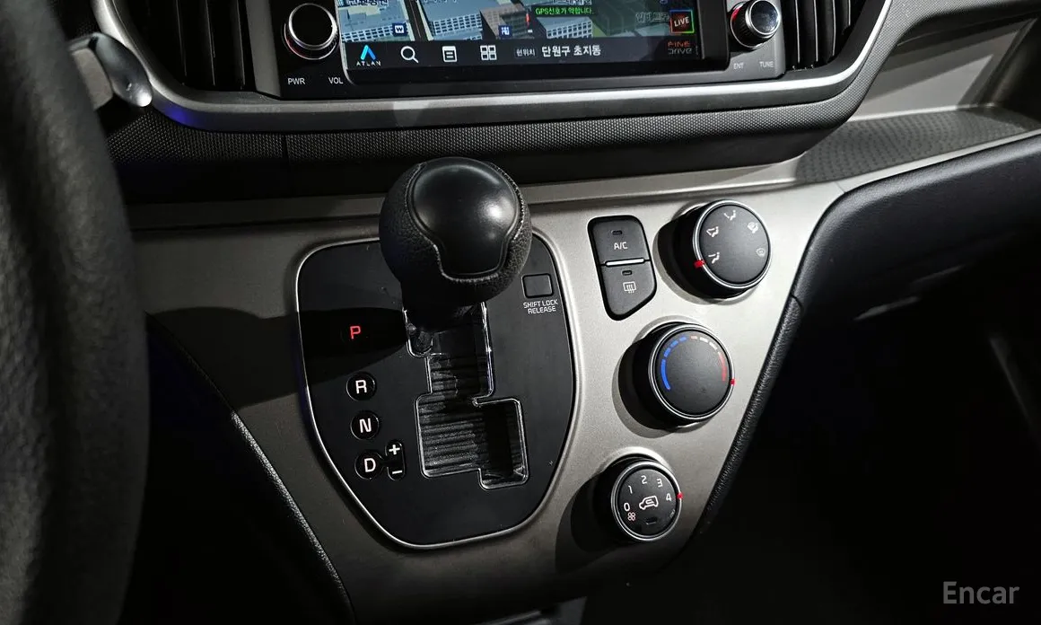 Фото 9 - Kia Ray