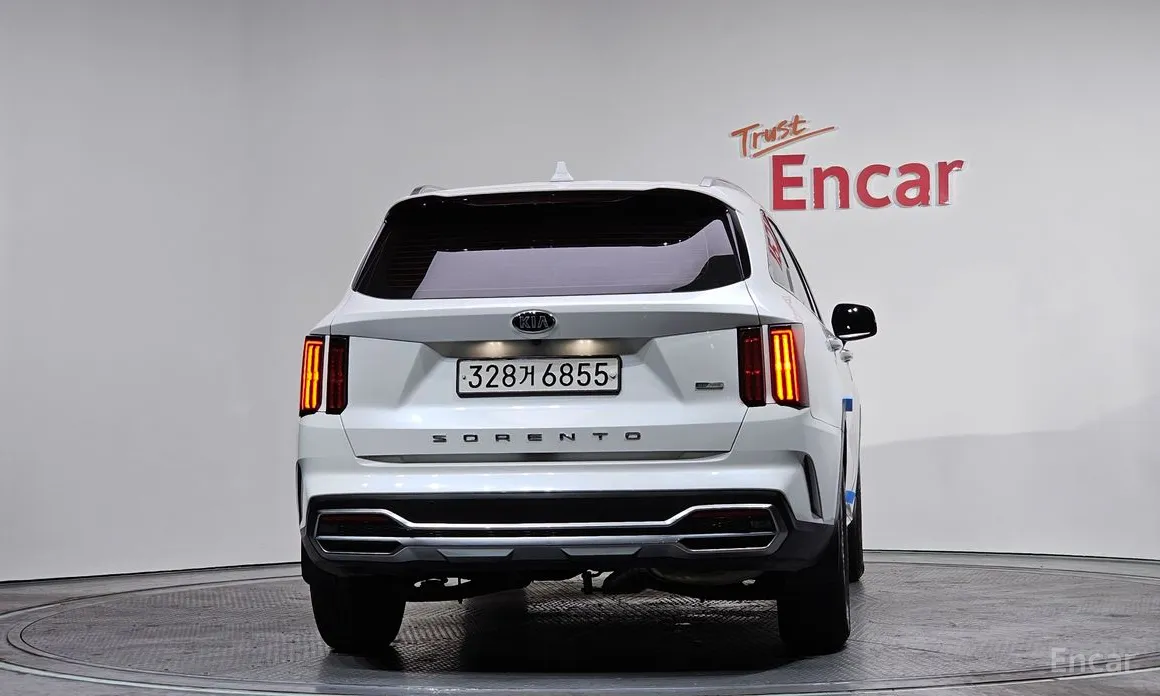 Photo 4 - Kia Sorento