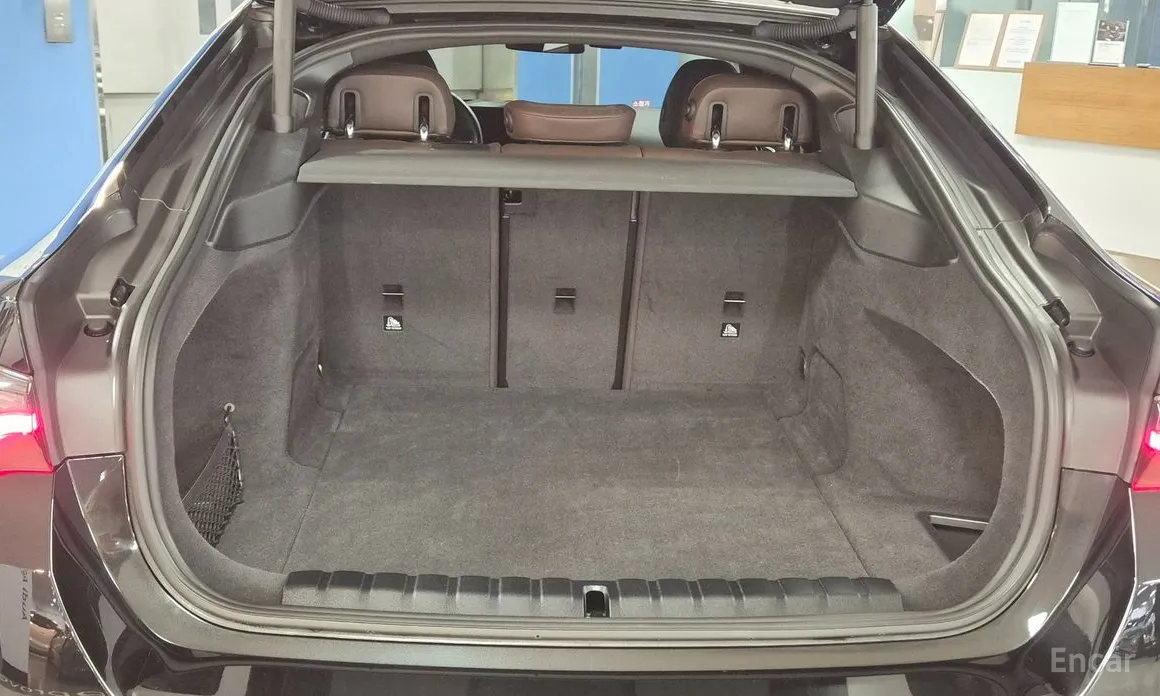 Фото 15 - BMW i4