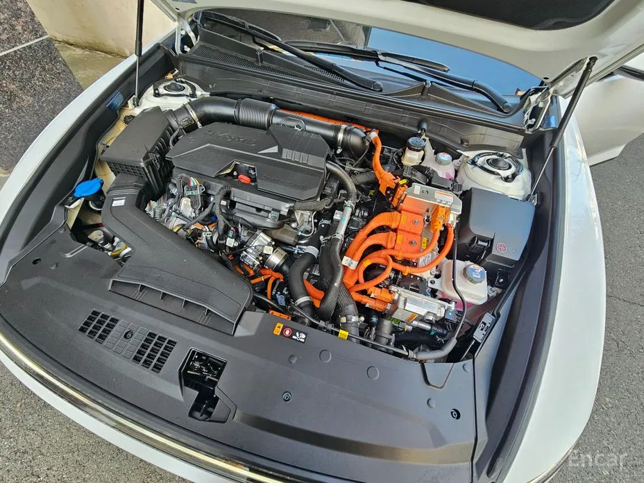 Фото 17 - Hyundai Grandeur