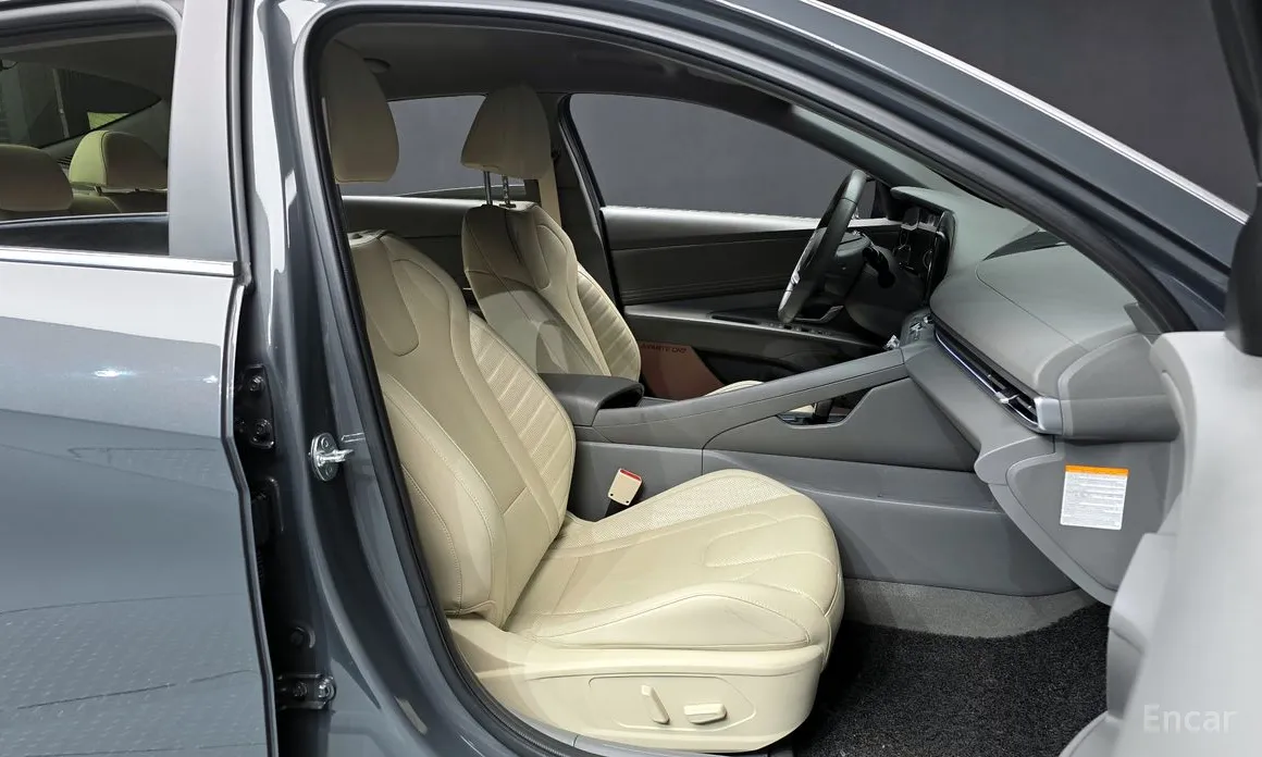 Фото 10 - Hyundai Avante