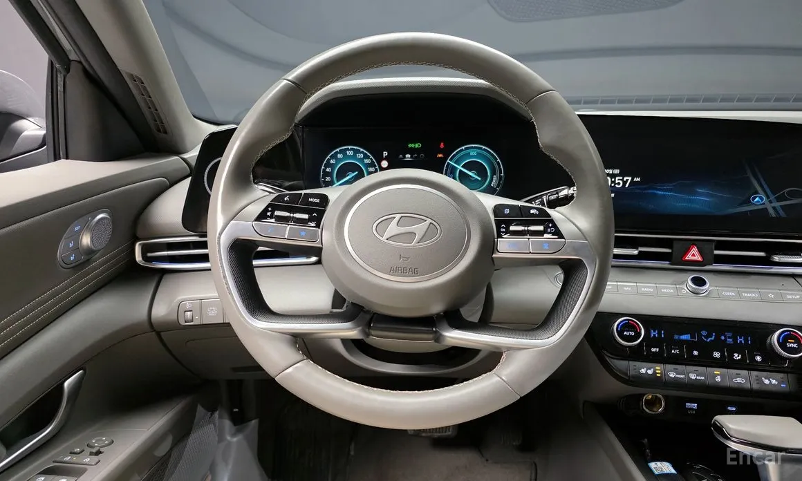 Фото 13 - Hyundai Avante