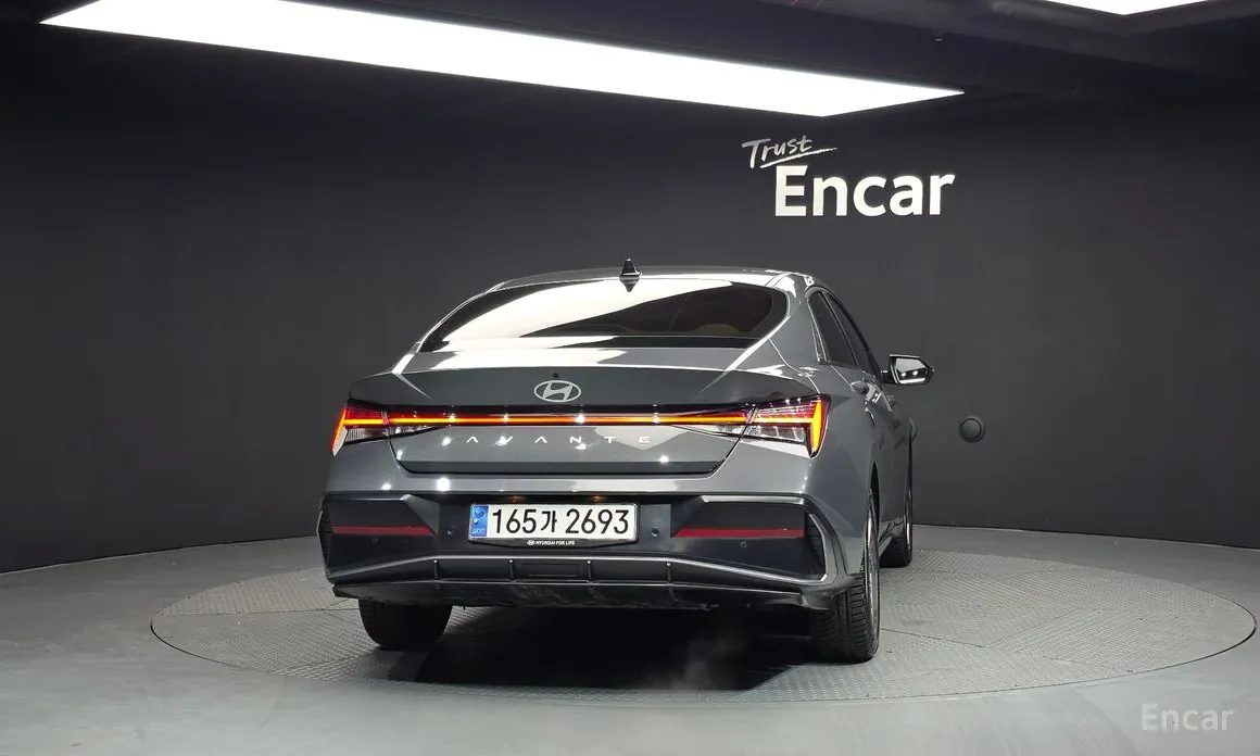 Фото 4 - Hyundai Avante