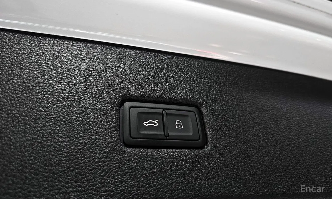 Audi Q8 2018 55 TFSI Quattro Premium