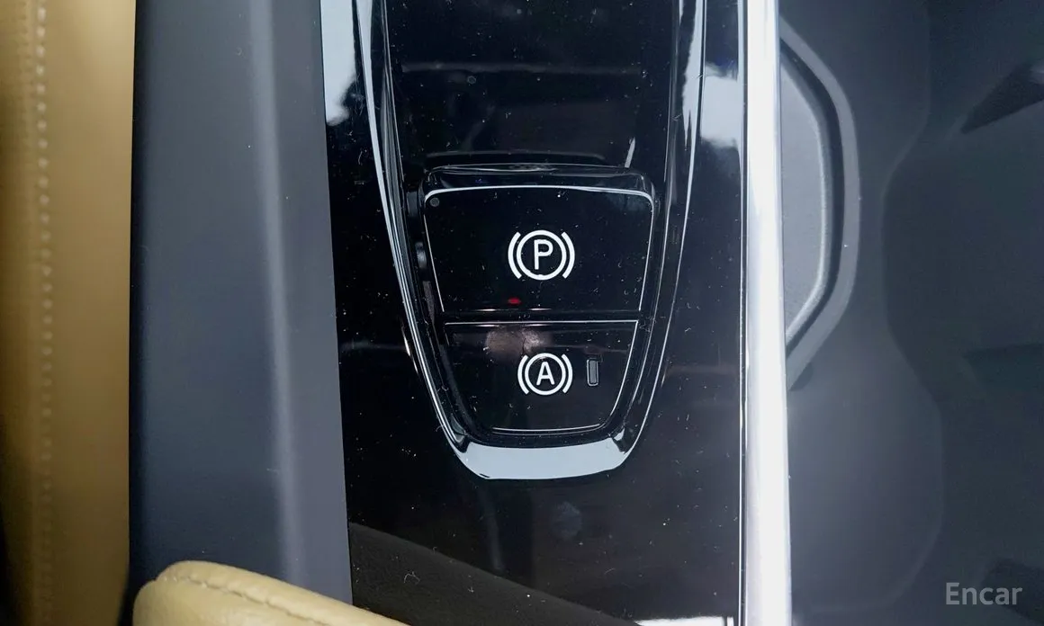 Фото 19 - Volvo V60