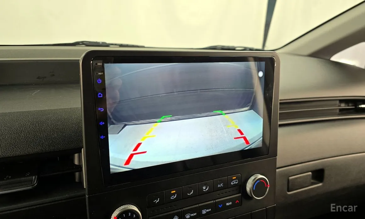 Фото 15 - Hyundai Staria