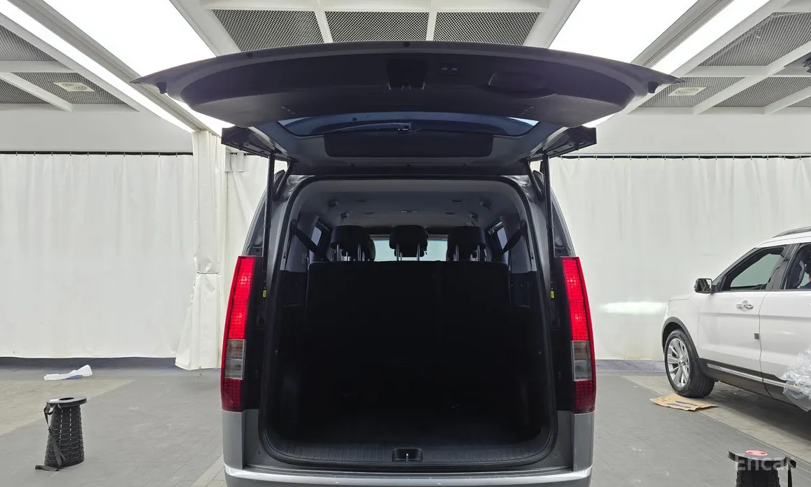 Фото 20 - Hyundai Staria