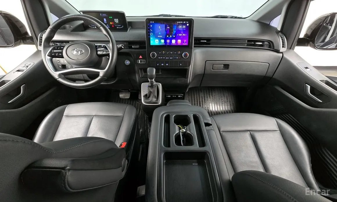 Фото 7 - Hyundai Staria