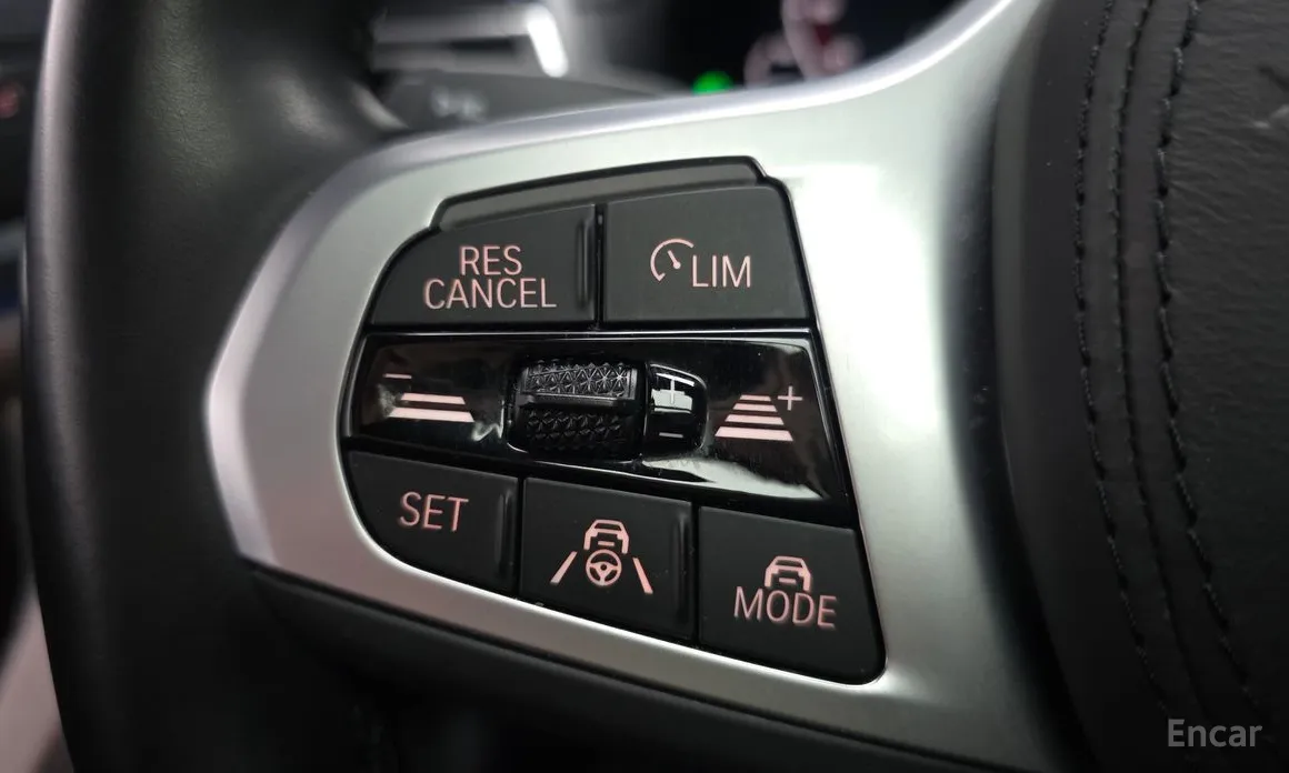 Фото 18 - BMW iX3