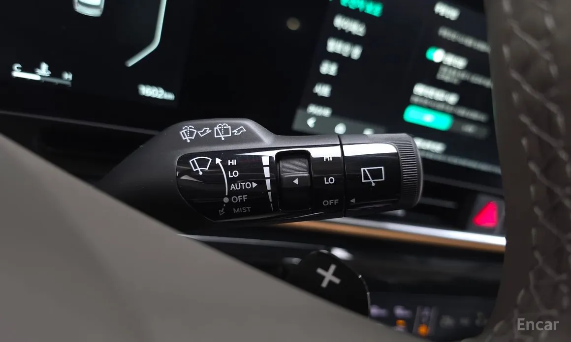 Фото 16 - Kia Carnival