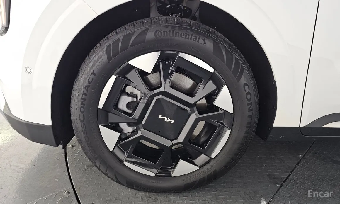 Фото 5 - Kia Carnival