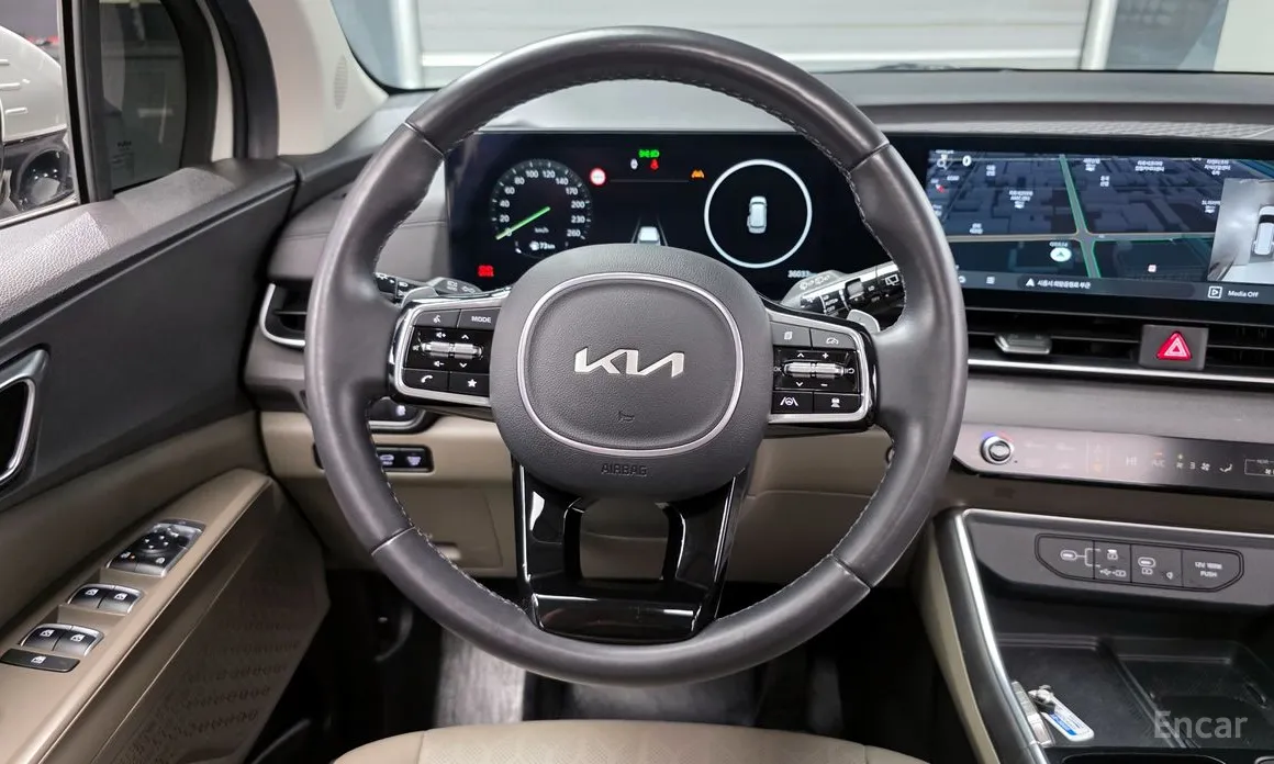 Фото 13 - Kia Carnival