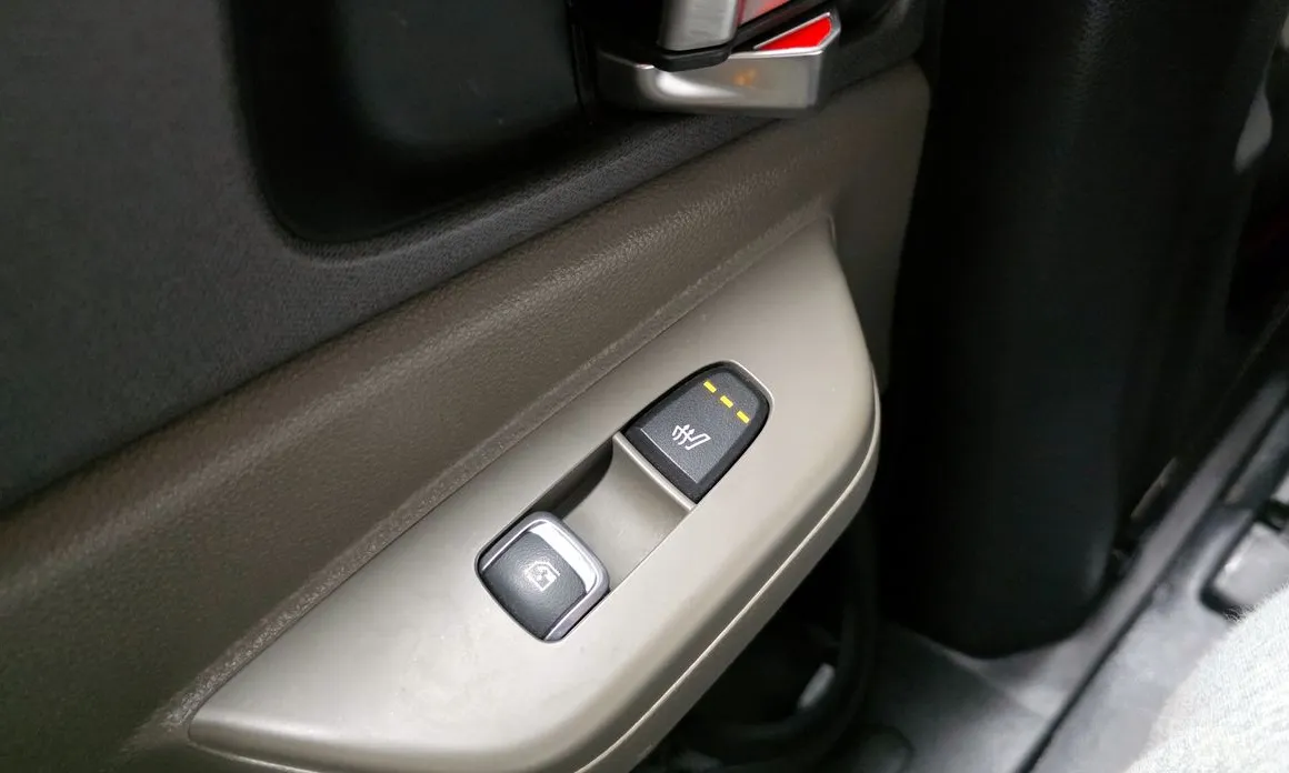 Фото 18 - Kia Carnival