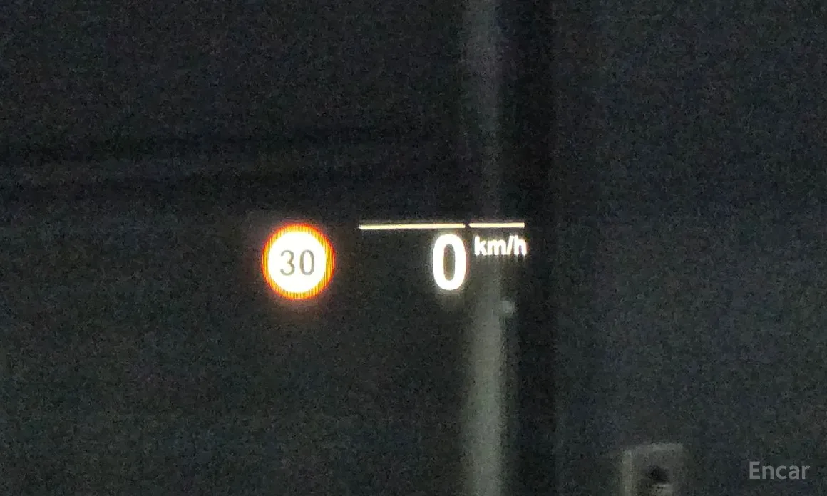 Фото 16 - BMW 8 Series