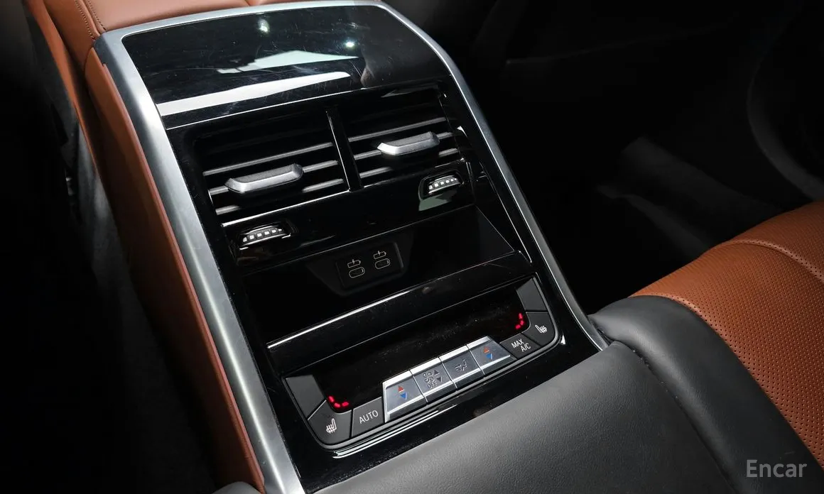 Фото 17 - BMW 8 Series