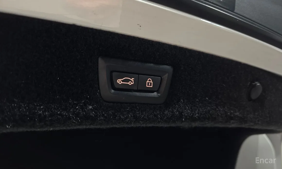 Фото 20 - BMW 8 Series