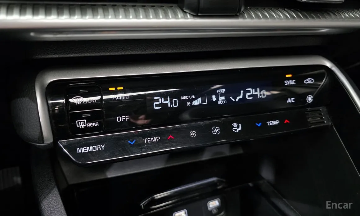 Фото 17 - Kia K5