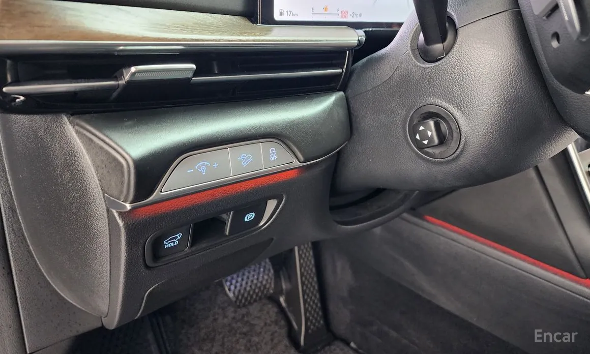 Фото 14 - Genesis GV80