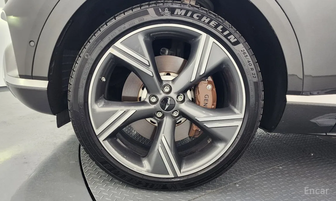 Фото 5 - Genesis GV80