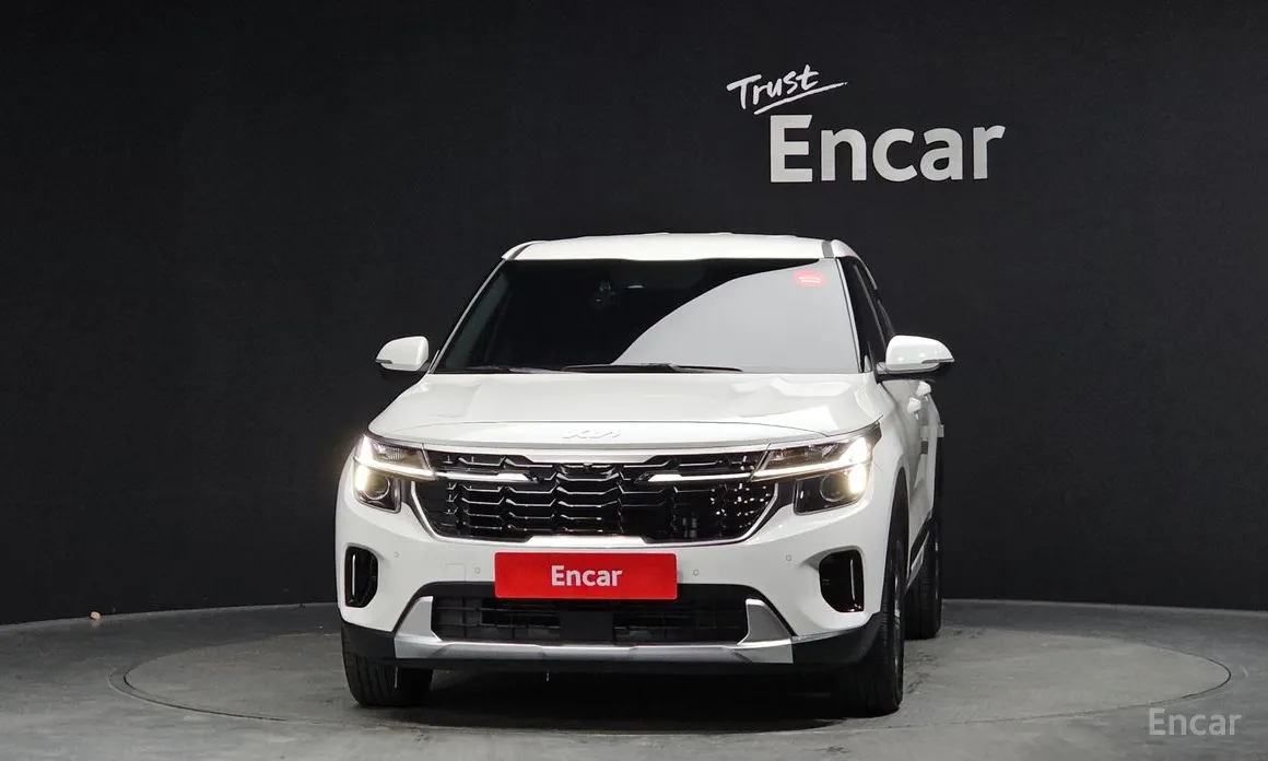 Фото 3 - Kia Seltos