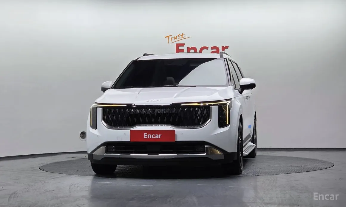 Фото 3 - Kia Carnival