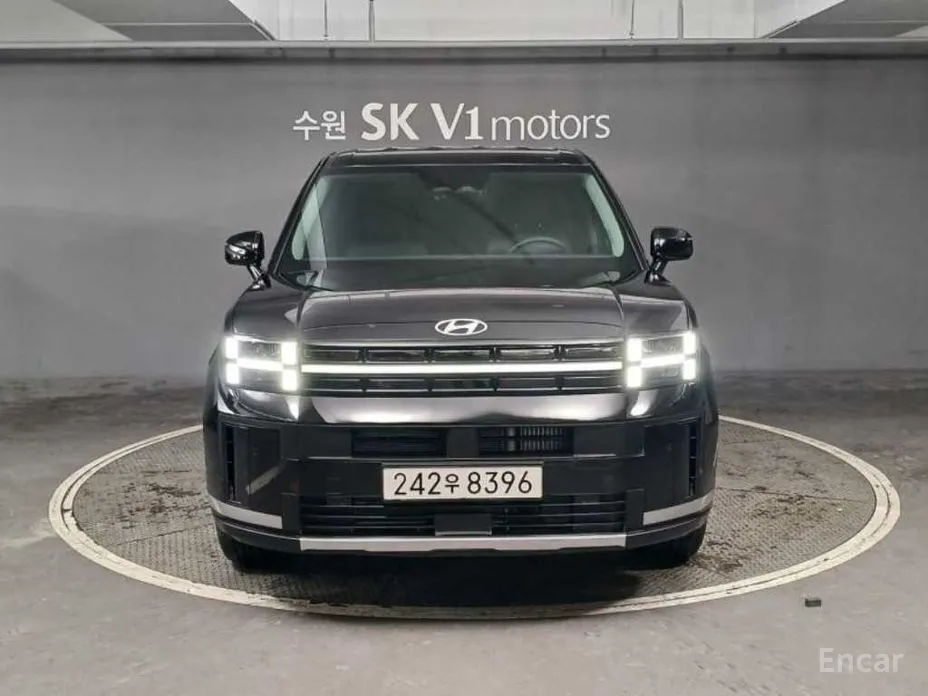 Фото 1 - Hyundai Santa Fe