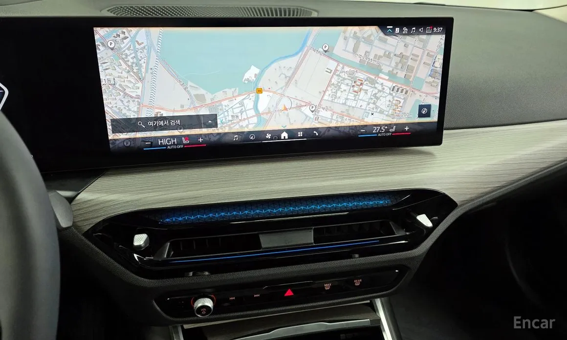 Photo 14 - BMW 3 Series