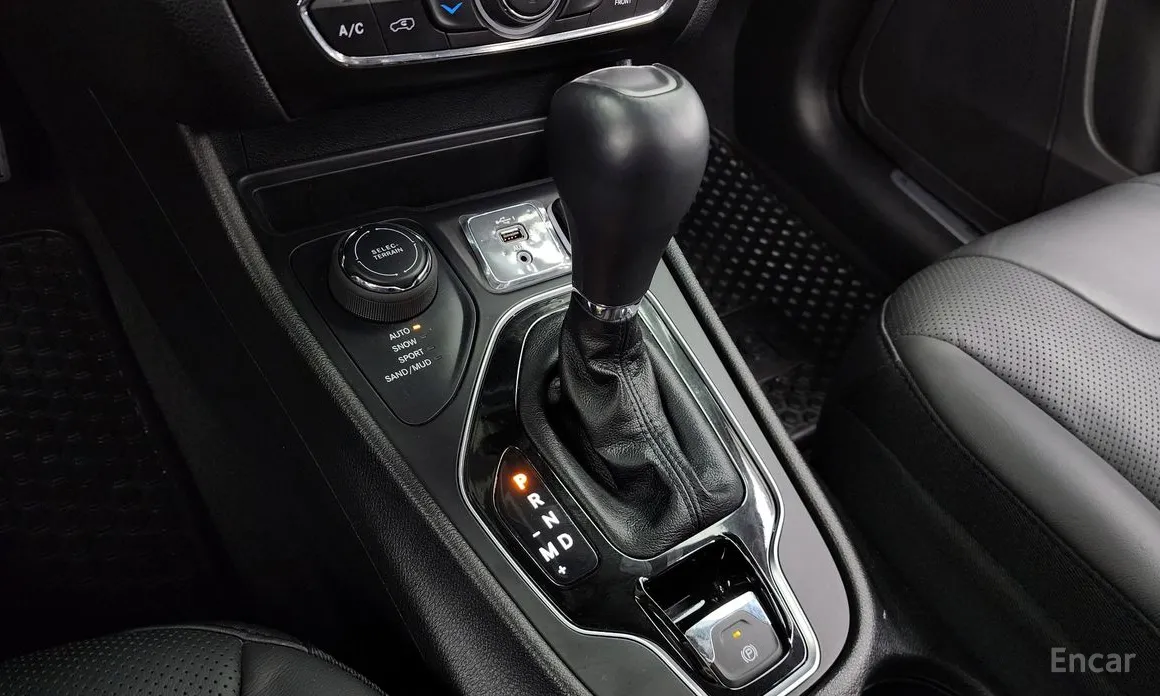 Jeep Cherokee 2014 2.4 Limited AWD