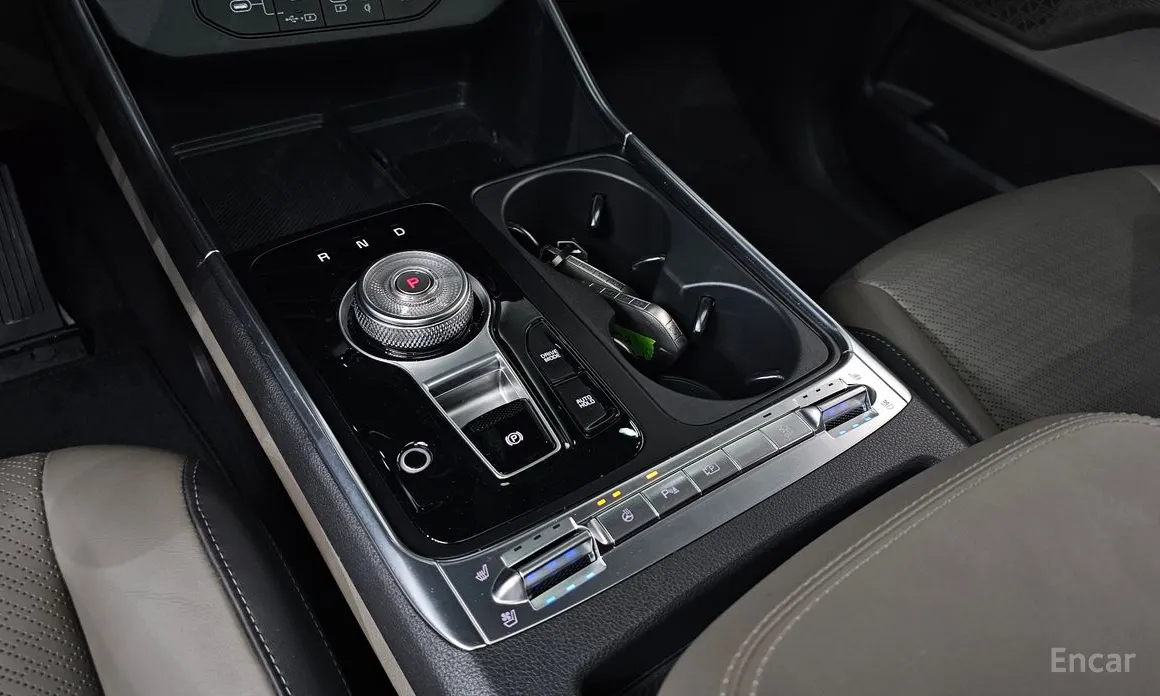 Фото 9 - Kia Carnival