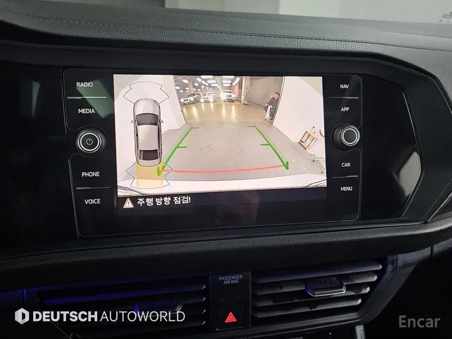 Фото 15 - Volkswagen Jetta