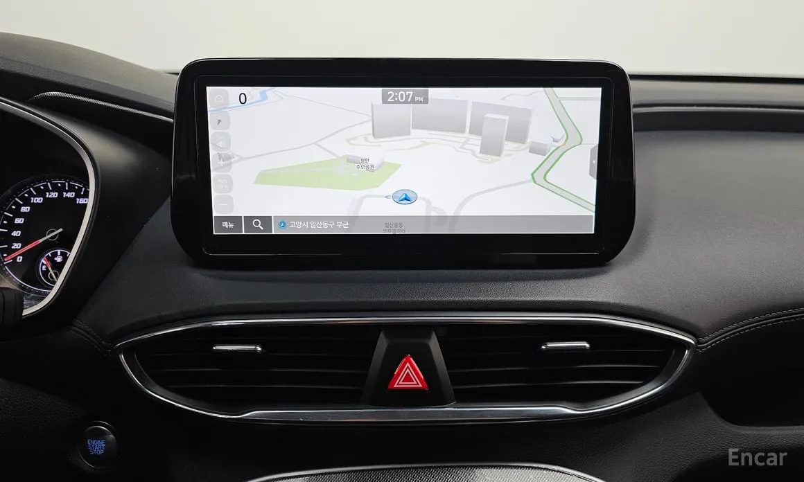 Фото 14 - Hyundai Santa Fe