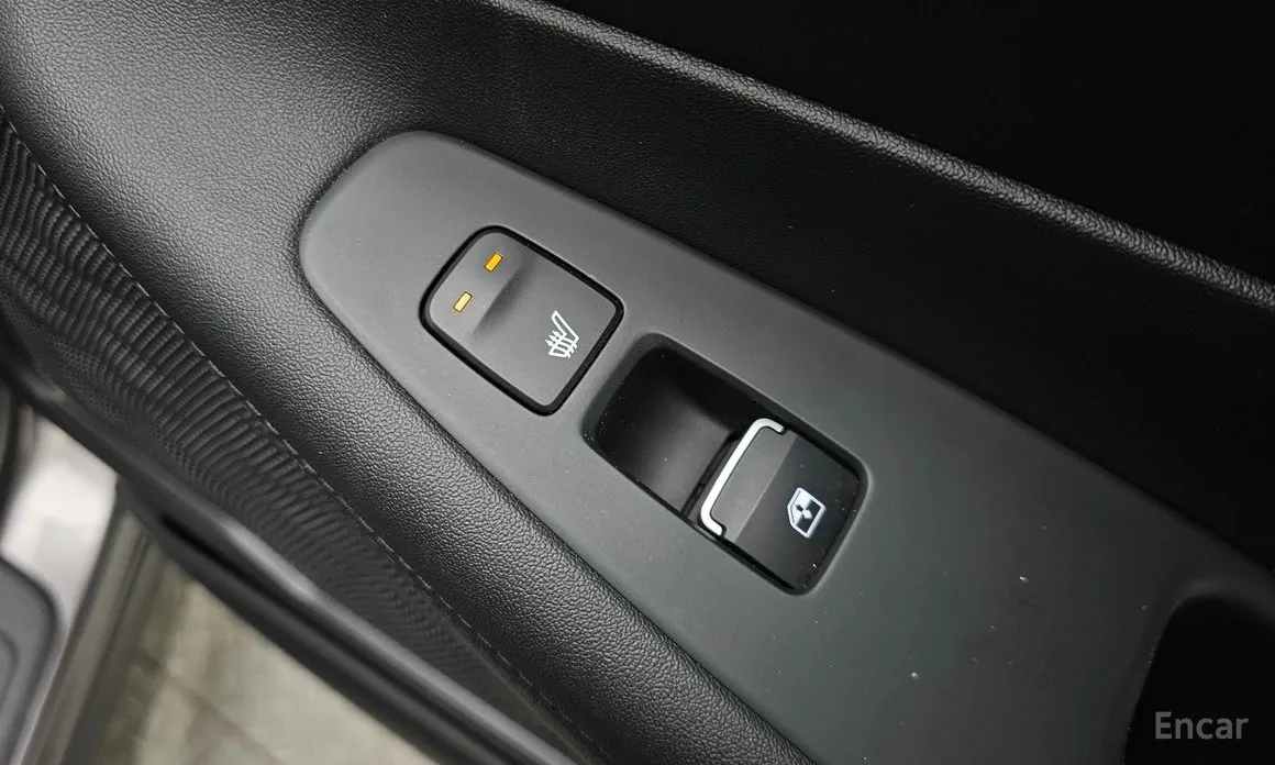 Фото 19 - Hyundai Santa Fe