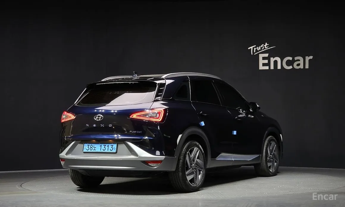 Фото 2 - Hyundai Nexo