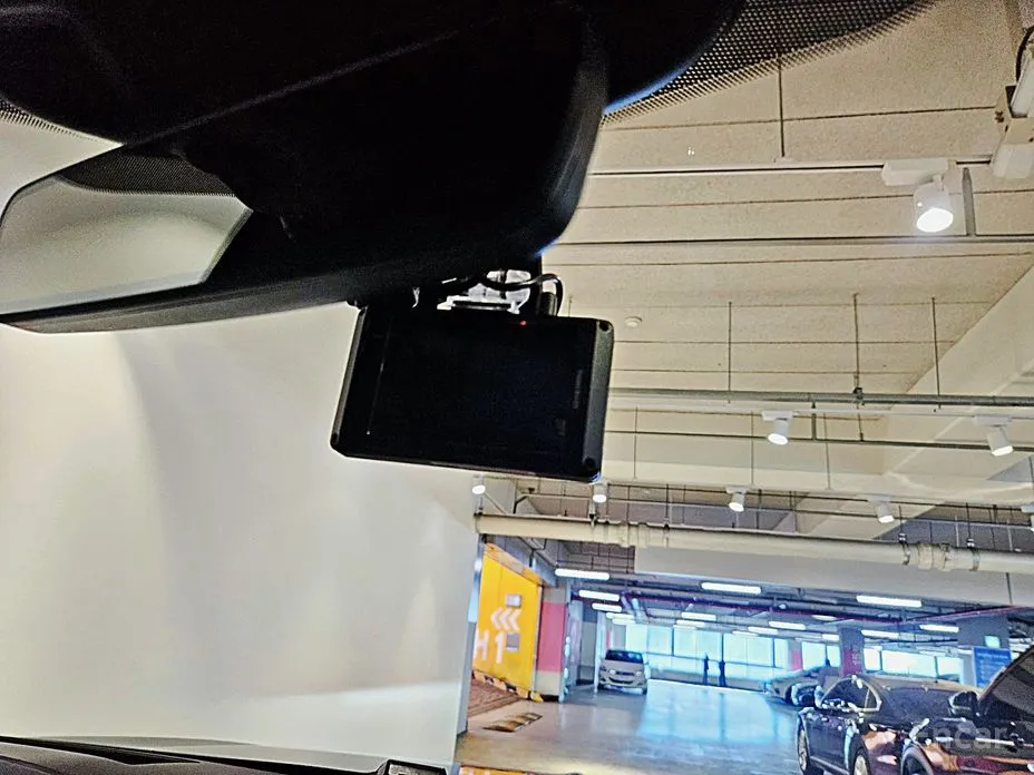 Фото 17 - Lincoln Aviator