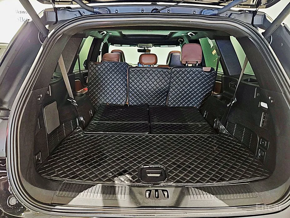 Фото 20 - Lincoln Aviator