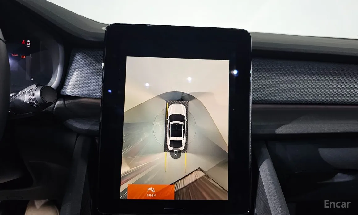 Фото 15 - Polestar 2