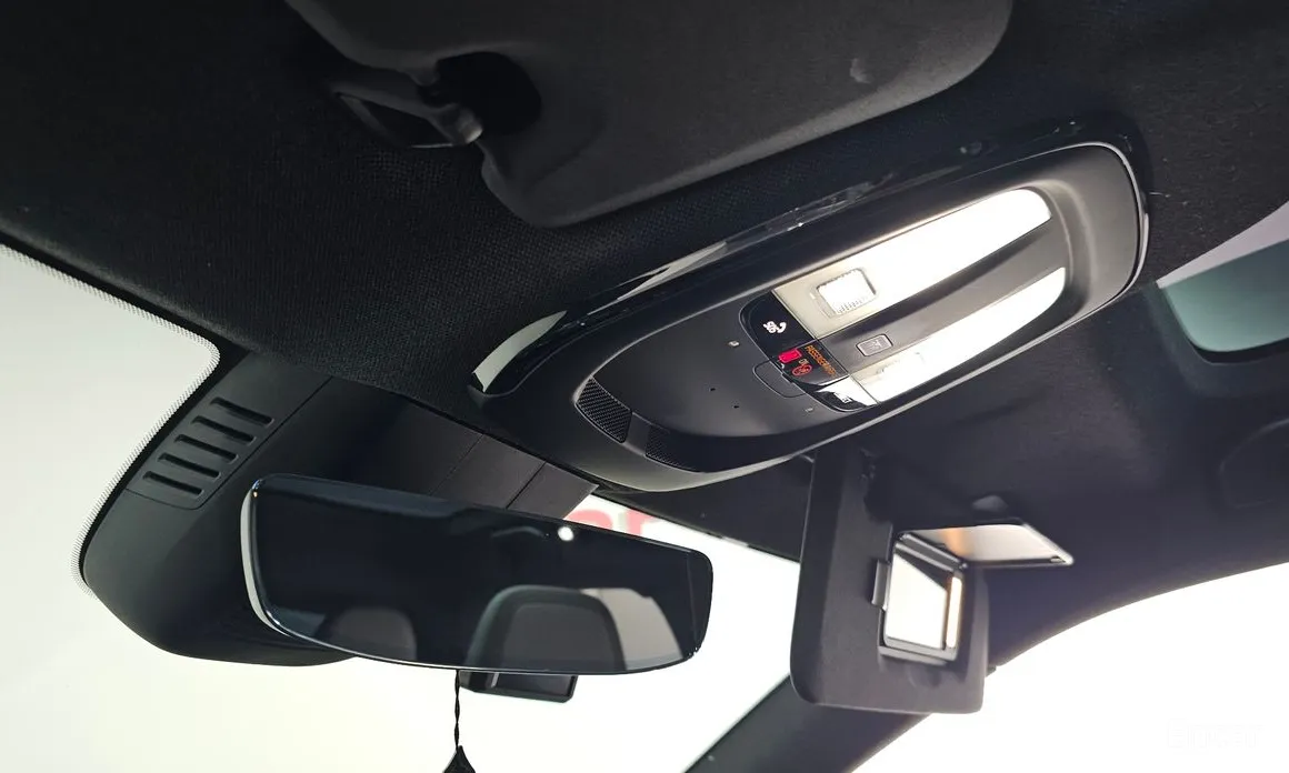 Фото 17 - Polestar 2