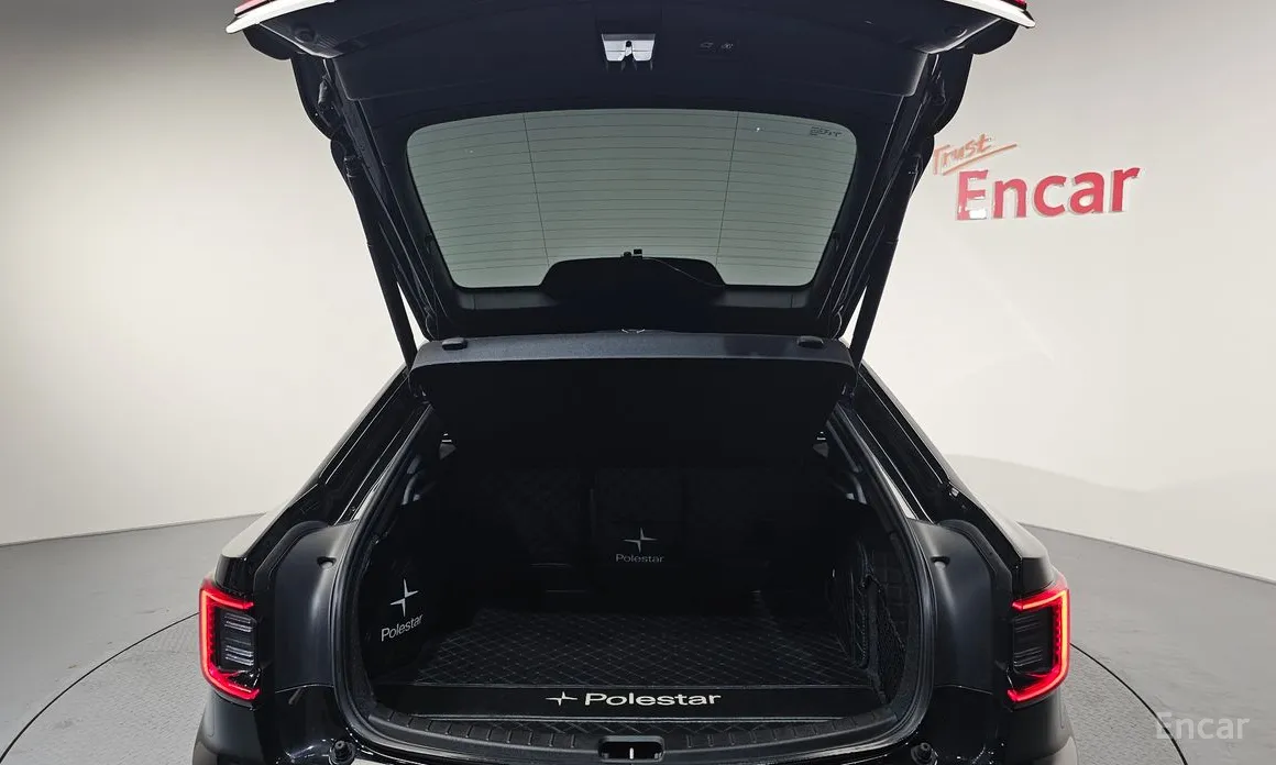 Фото 20 - Polestar 2