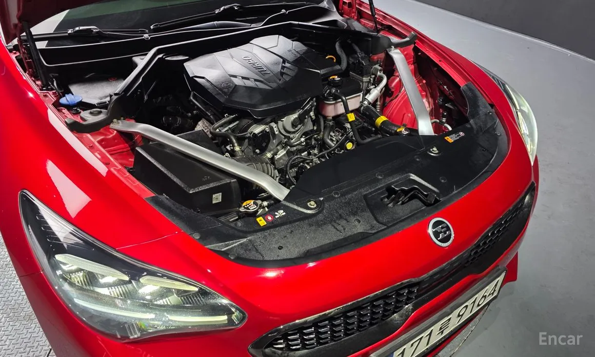 Фото 6 - Kia Stinger